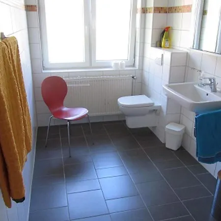 Apartment Tenge