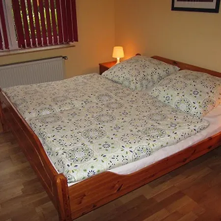 Apartment Tenge